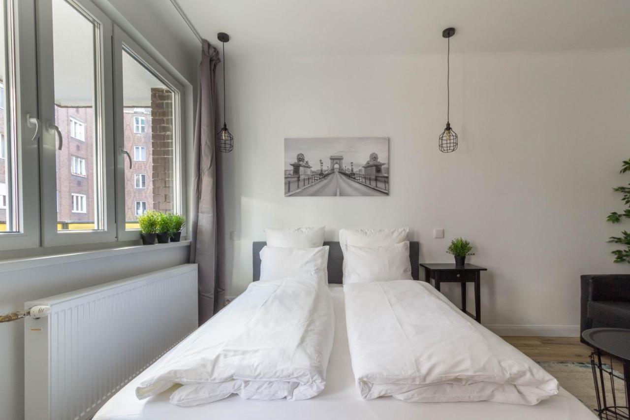 Standard Apartment By Hi5 - Madach Budapest Exterior foto